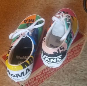 Vans  Momma (Limited Edition )